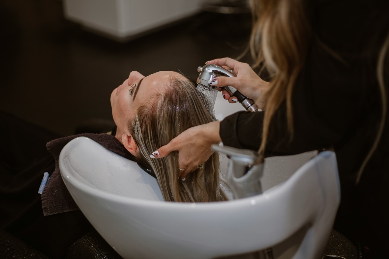 lindsay-cash-Md_DhaFsnCQ-unsplash (1)