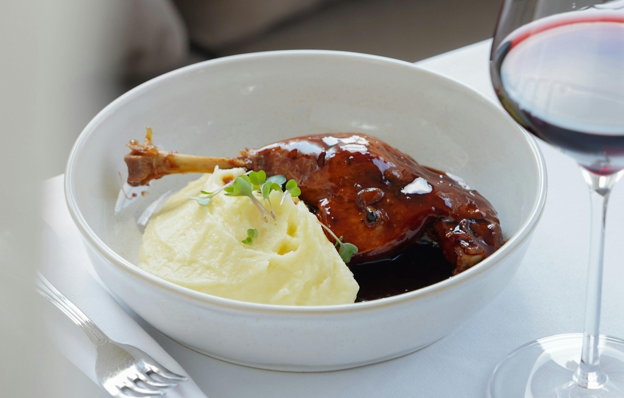 pexels-nadin-sh-78971847-17391580 (1)