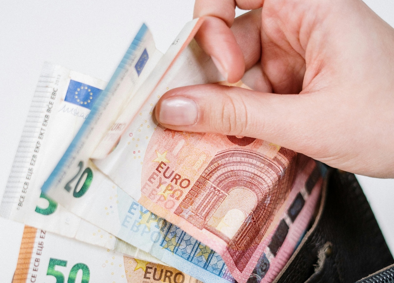 pexels-cottonbro-3943740 (3) (1)