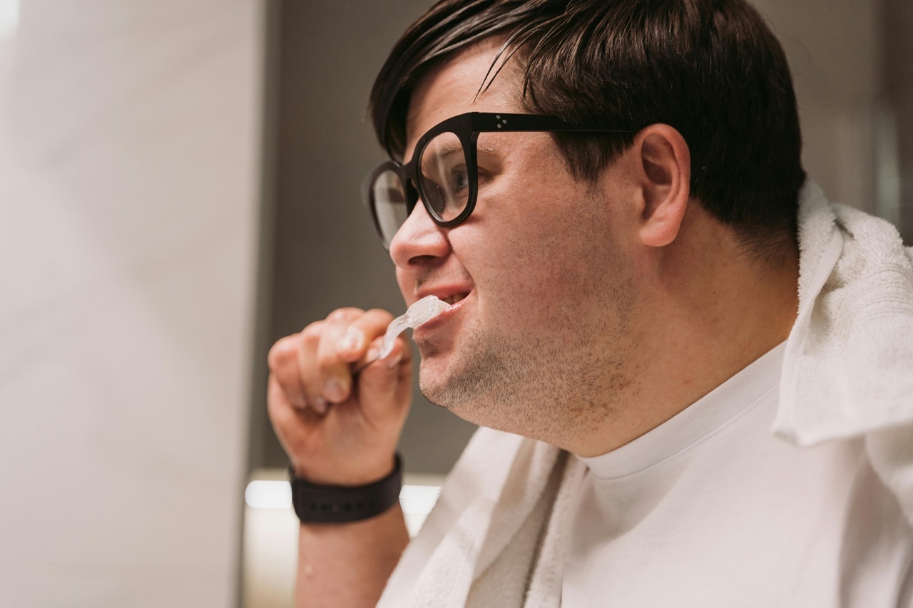 pexels-mart-production-7163063