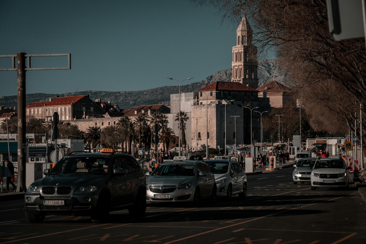 pexels-zekai-zhu-214984943-11827817 (1)