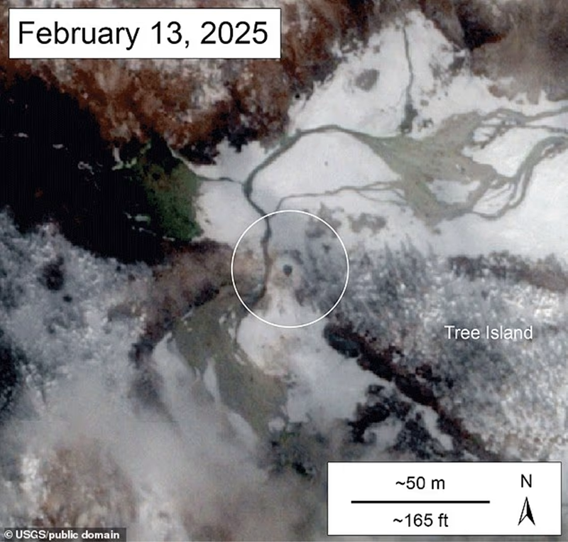 100393285-14914193-This_satellite-a-23_1752748549370