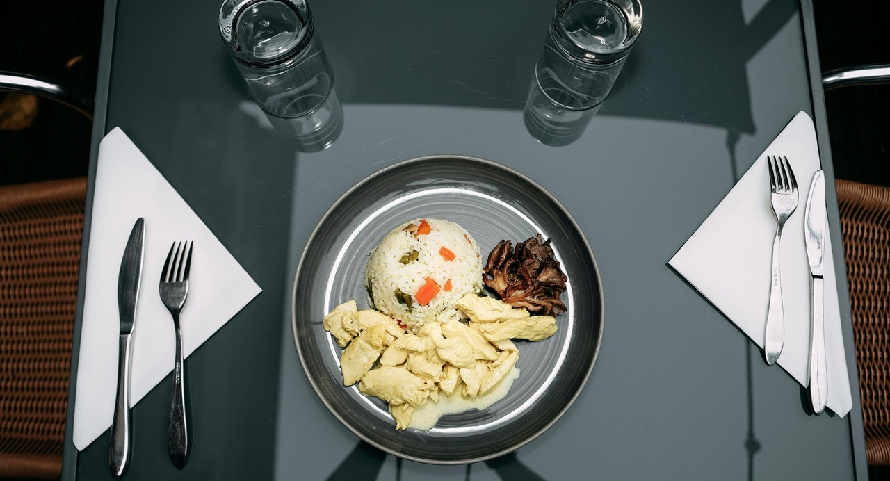 pexels-zola-palmer-46102499-31960621