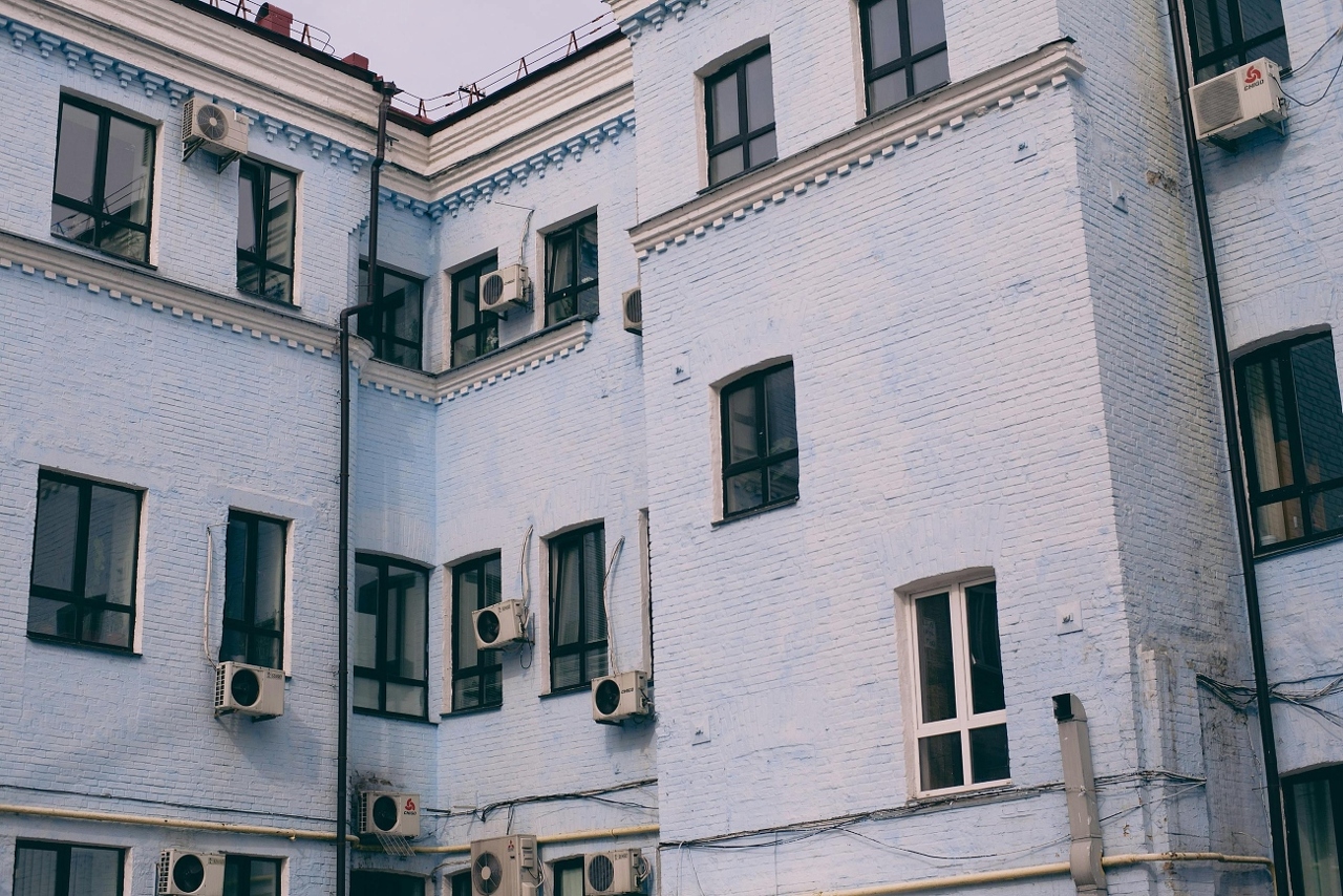 pexels-orlovamaria-4915983 (1)