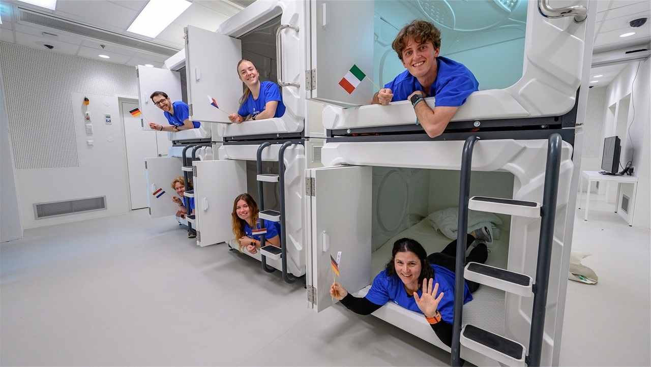 image-2000-1eecdc15c163ac63102591718c8ee2a7