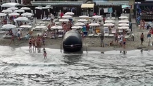 Susjedi ostali u šoku kada su na plaži otkrili divovski objekt: Možemo samo nagađati