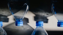 Hrvati piju mineralnu vodu svaki dan, ali malo tko zna što ona radi organizmu: Nakon ovog je više nećete gledati isto