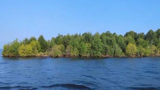 VIDEO Misteriozan otok izronio usred jezera pa onda naglo nesao: Nisam ovo vidio u svojih 40 godina!