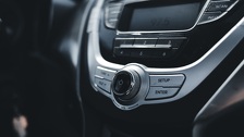 Mehaničari upozoravaju: Ovu pogrešku s klimom u automobilu ljeti radi većina vozača, a može vas skupo stajati