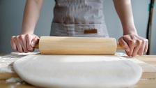 Napravite spasonosno domaće tijesto iz zamrzivača: Gotovo za manje od sat vremena, a miriše kao iz pekarnice