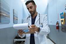 Došla je na pregled kod doktora, a kada je vidjela što joj raste u uhu sledila se: Bilo je zastrašujuće