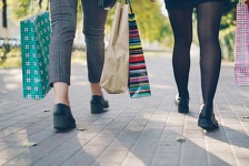 Ove cipele mogu ozbiljno uništiti stopala i tvrdi se da su najgora: Hrvati ih obožavaju