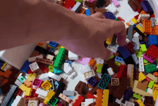 Ima samo 18 godina, a od prodaje LEGO kockica zaradio je više od 350.000 eura u godinu dana: Evo kako se to radi