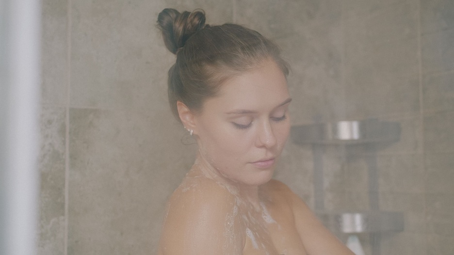 Doktor otkrio koliko točno minuta treba provesti pod tušem svaki dan: To vam je razumna ciljna vrijednost