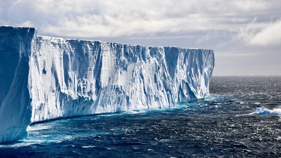 Znanstvenici primijetili zastrašujuću pojavu na Antarktici: Ledena ploča veličine Francuske počela skakati