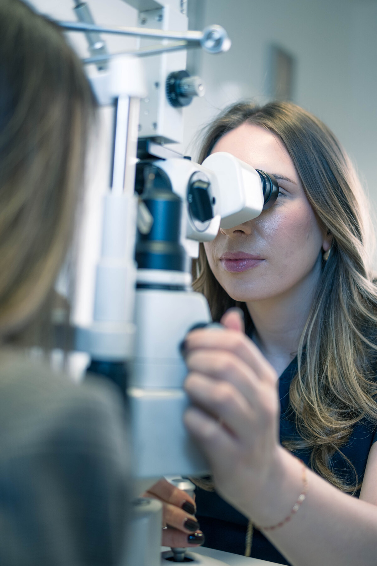 Optical Express 20 godina optometrist-min (1)