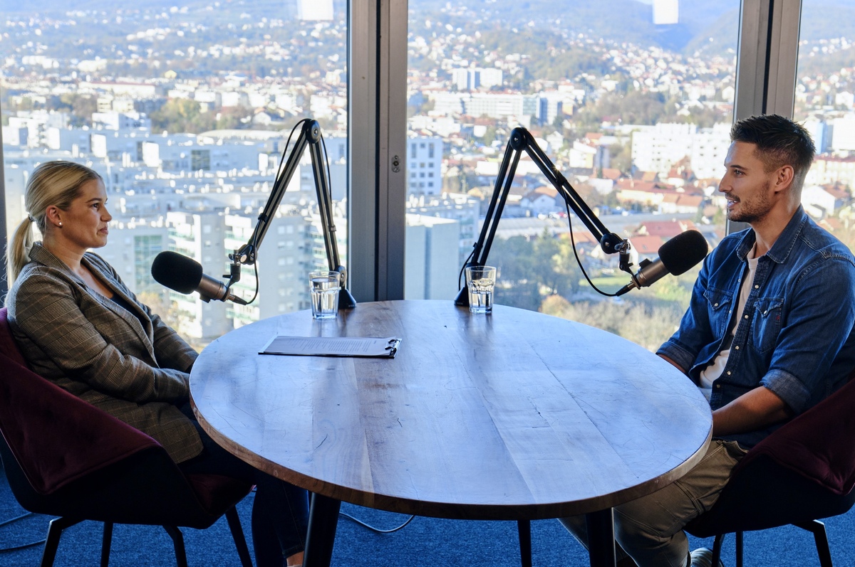 Podcast iz prve ruke damjna žunić astigmatizam