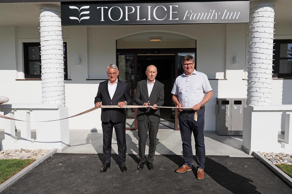 Terme Čatež 100 godina- ministar turizma Matjaž Han, župan općine Brežice Ivan Molan i generalni direktor Termi Čatež Bojan Petan