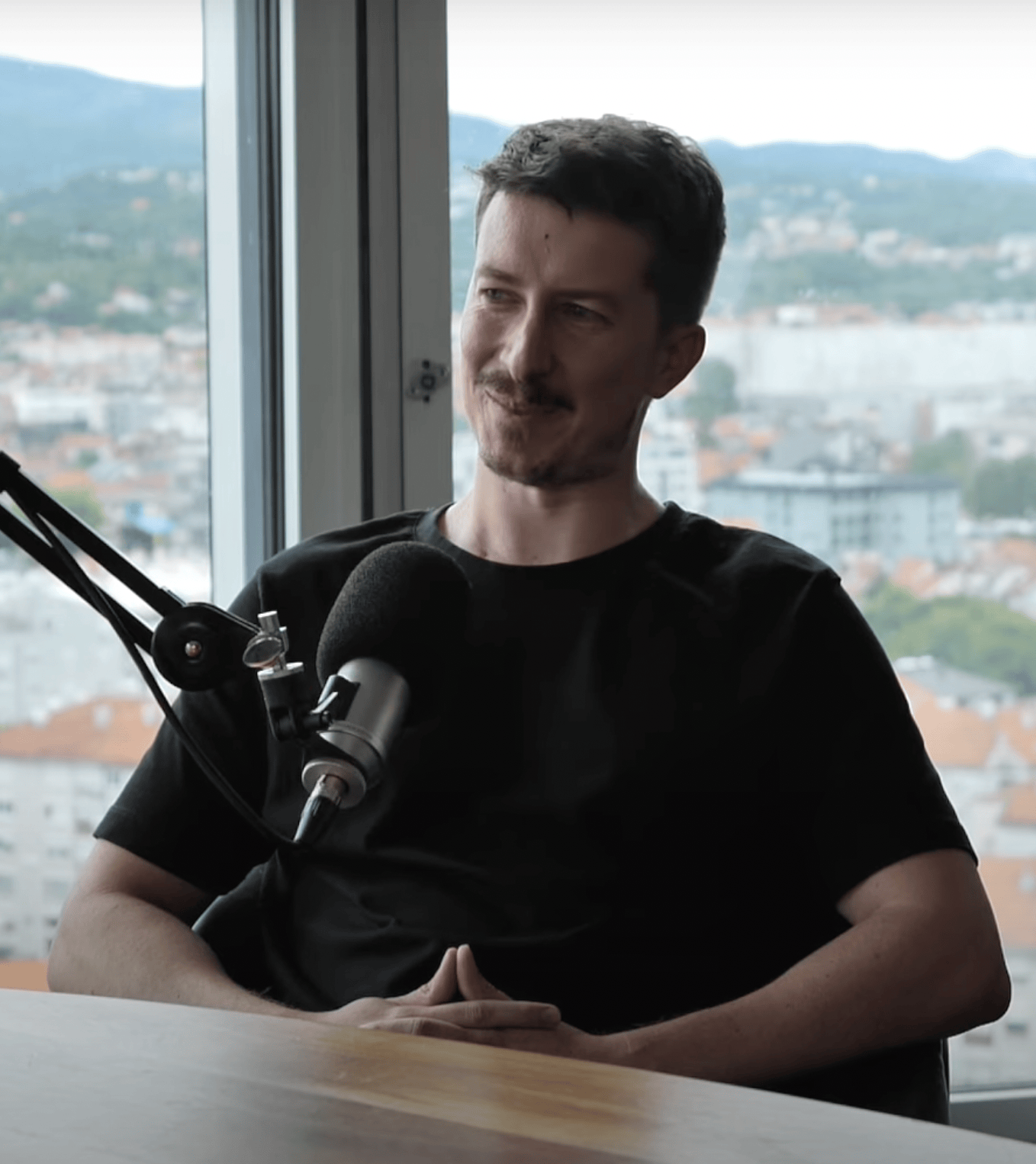 Dr Boze Mihaljevic Optical Express