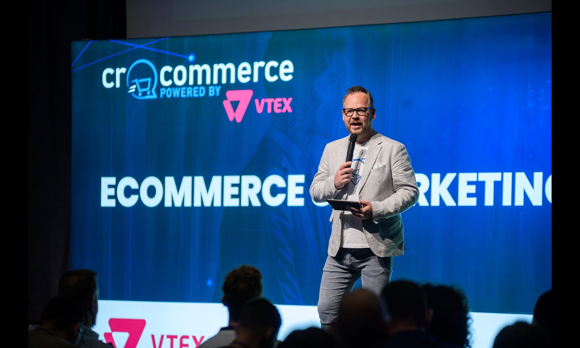 Ecommerce-075-min (1)